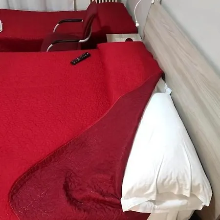 Comfortable Apartments With Parking *
